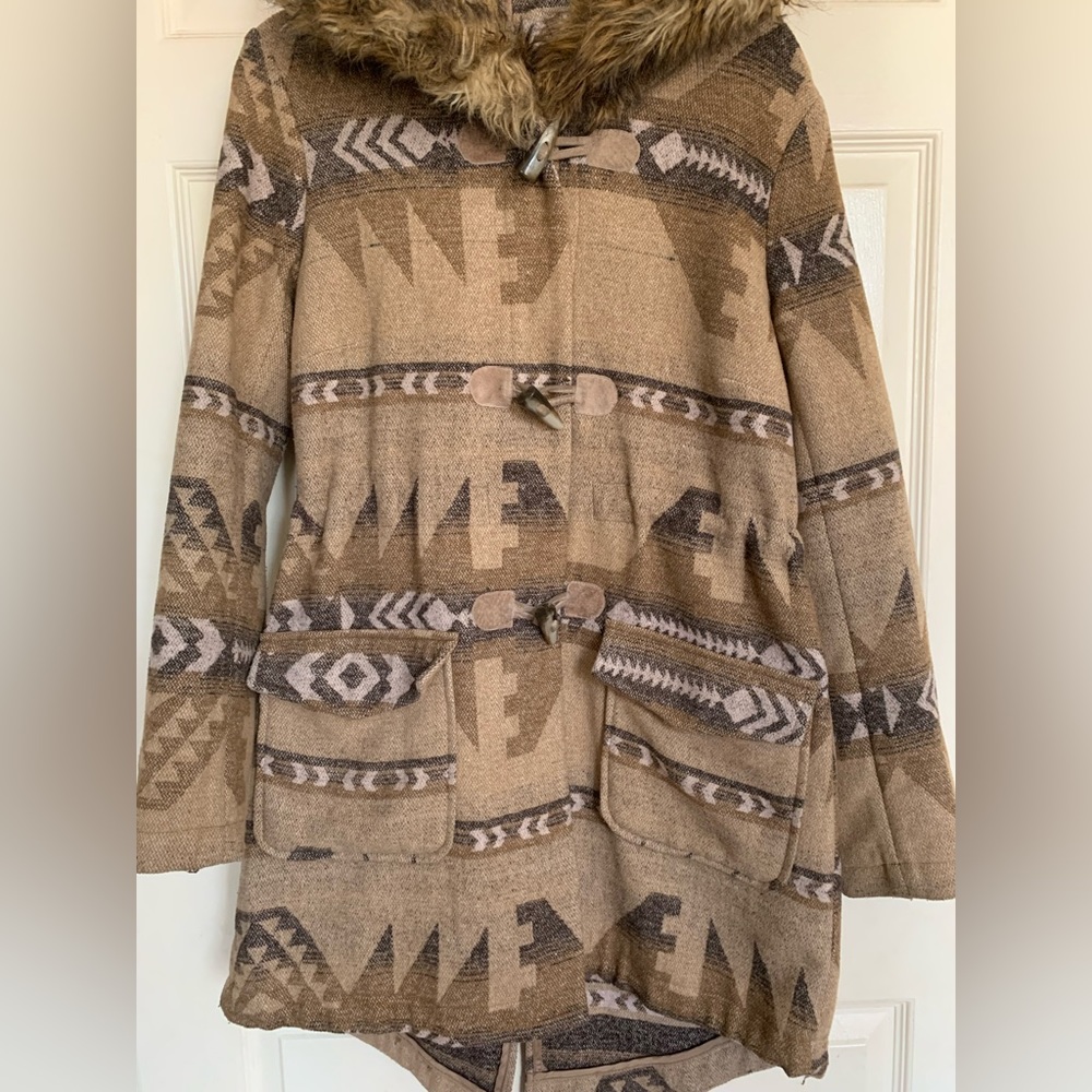 BB DAKOTA DAVINA COAT - Picture 14 of 16